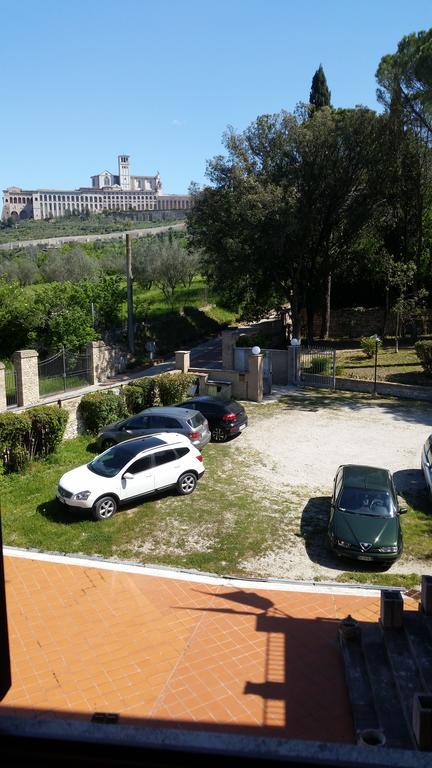 Assisi Garden Hotel Exterior photo